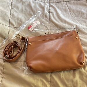 Elegant Thirty-One Relaxed Crossbody Vegan Faux Leather Bag
